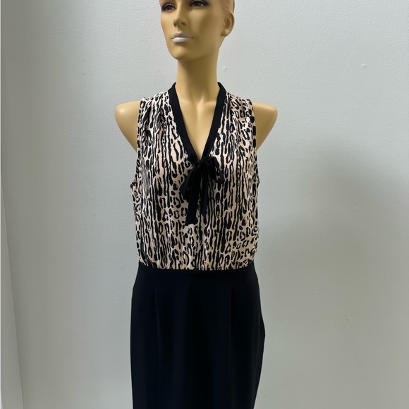 Casual dress black and animal print with said zipper for everyday use. - Picture 2 of 11